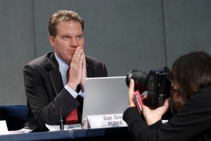 GREG BURKE, MEDIA ADVISER TO VATICAN, PARTICIPATES IN PRESS CONFERENCE ABOUT POPE'S PRESENCE ON TWITTER